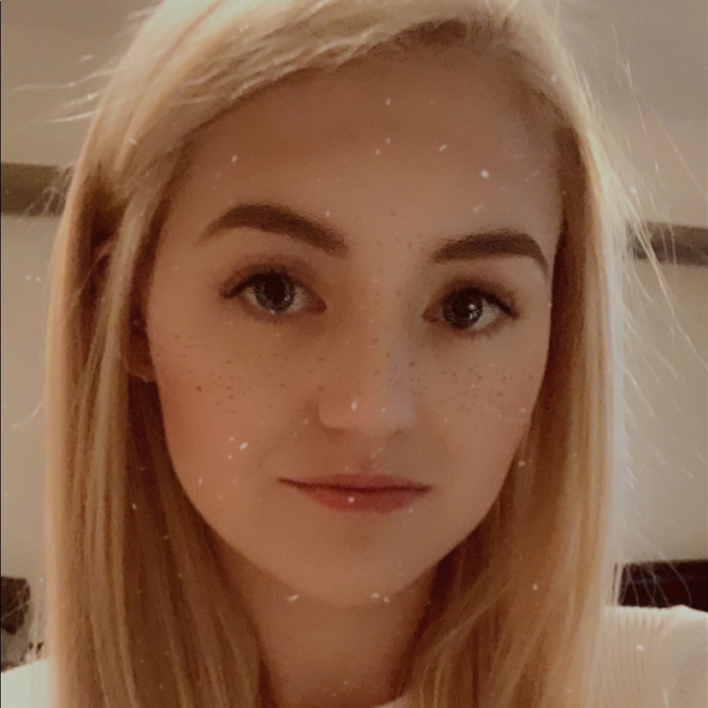 Meet your Posher, Jenn